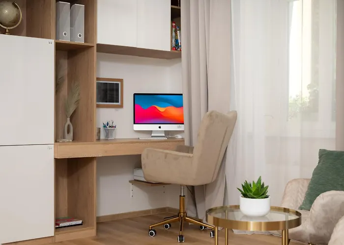 Spacious 2Br Apartment - 90M2 - Parking - 4Min Colonnade * Mariánské Lázně